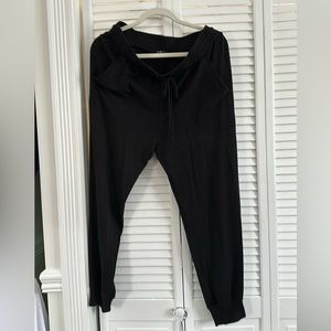 Gibson Cozy Black Joggers